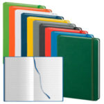 Taccuino A5 con pagine a righe, perfetto per appunti ordinati e pratici in ufficio, a scuola o in viaggio.